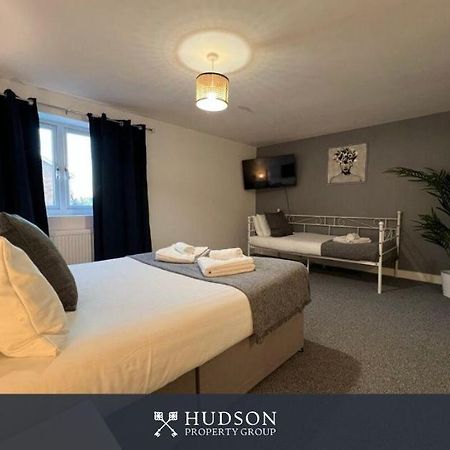 Open Plan Townhouse In Shrewsbury Villa ภายนอก รูปภาพ